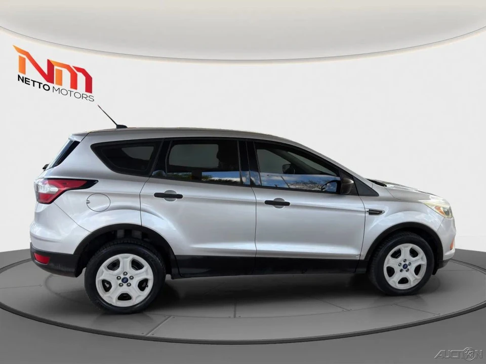 2017 Ford Escape - Image 6 of 21