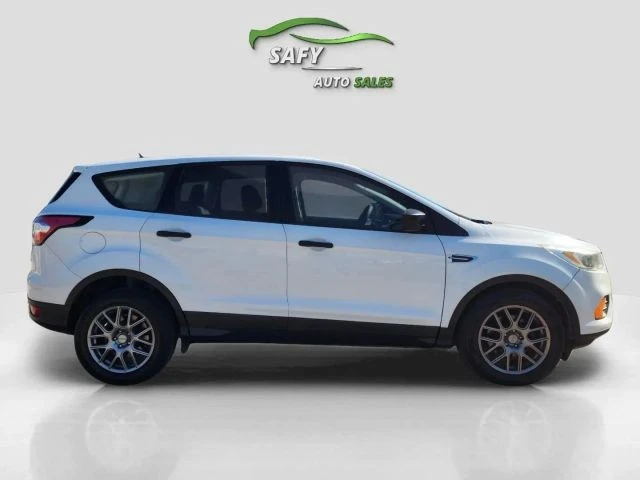 2017 Ford Escape - Image 8 of 21