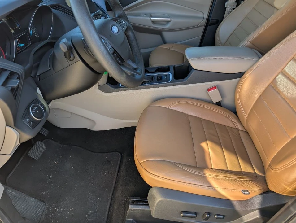 2017 Ford Escape - Image 10 of 21