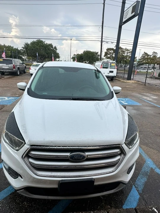 2017 Ford Escape - Image 2 of 11