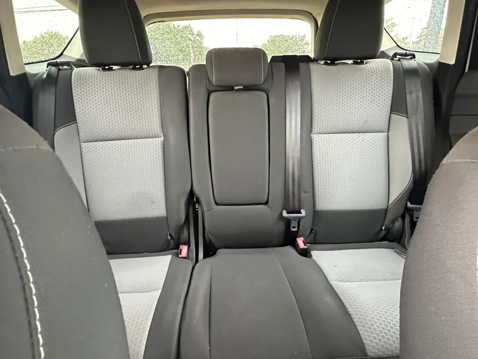2017 Ford Escape - Image 9 of 11