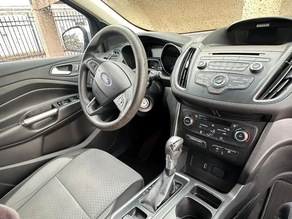 2017 Ford Escape - Image 8 of 11