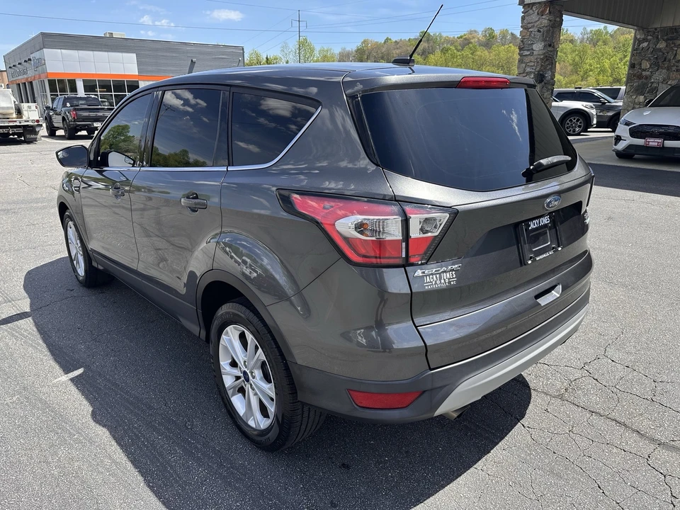 2017 Ford Escape - Image 8 of 29