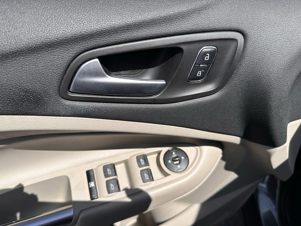 2017 Ford Escape - Image 18 of 29