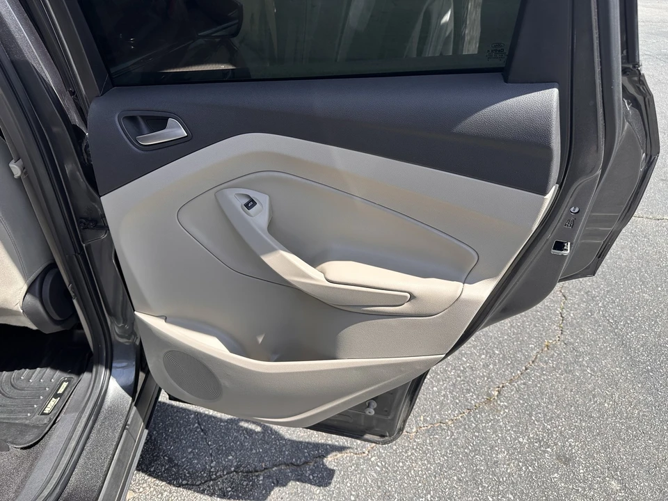 2017 Ford Escape - Image 15 of 29