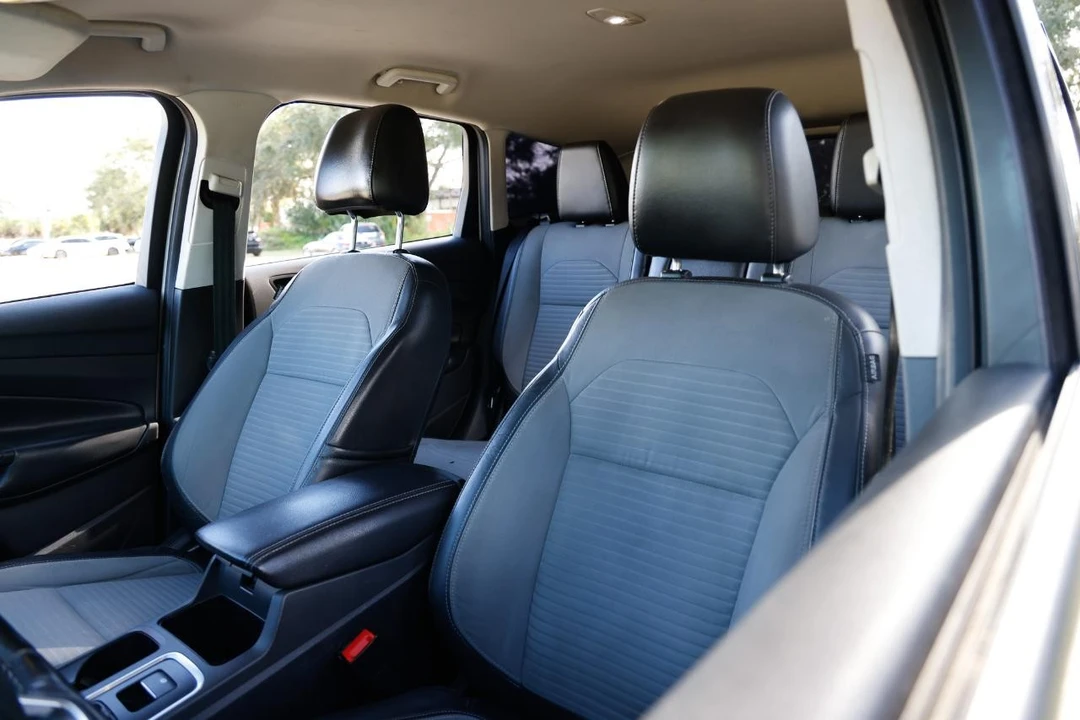 2017 Ford Escape - Image 6 of 21