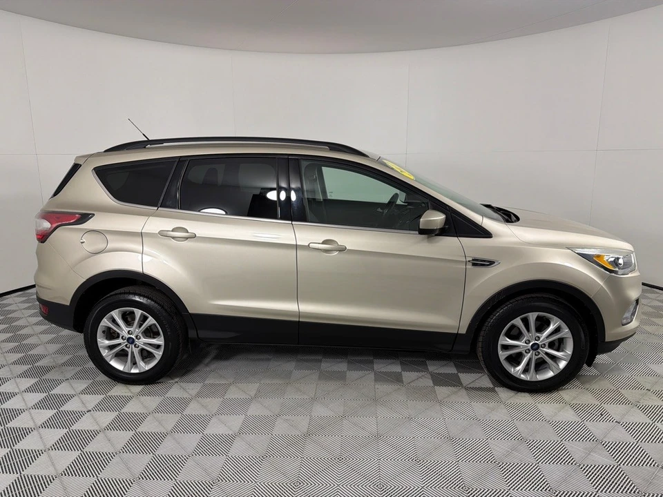 2017 Ford Escape - Image 4 of 12