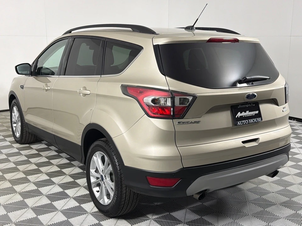 2017 Ford Escape - Image 7 of 12