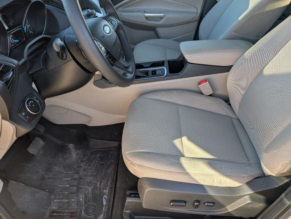 2017 Ford Escape - Image 10 of 21