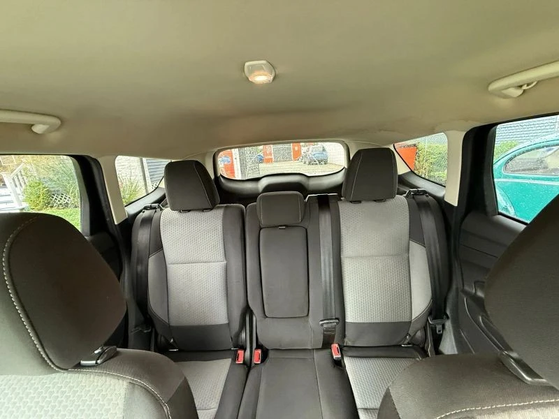 2017 Ford Escape - Image 10 of 12