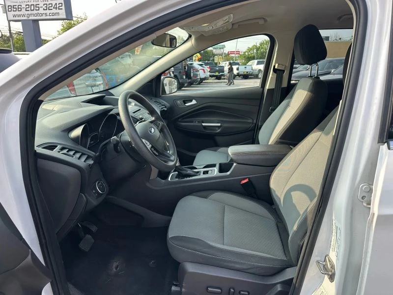 2017 Ford Escape - Image 10 of 12