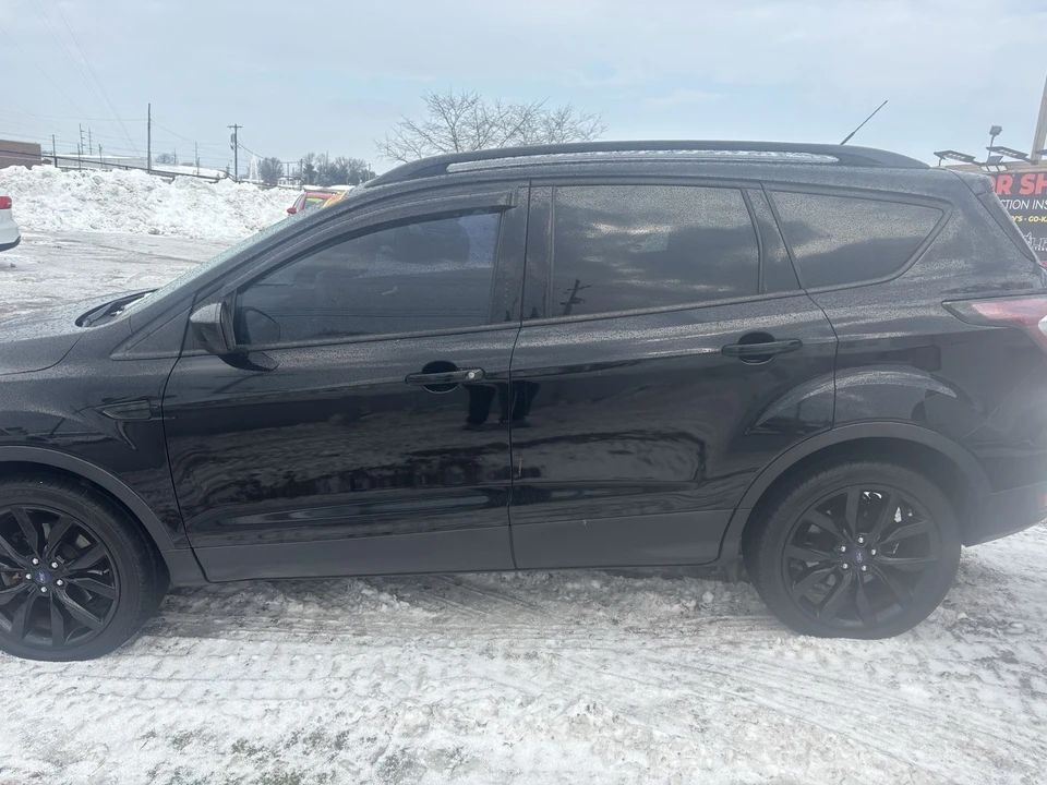 2017 Ford Escape - Image 2 of 5