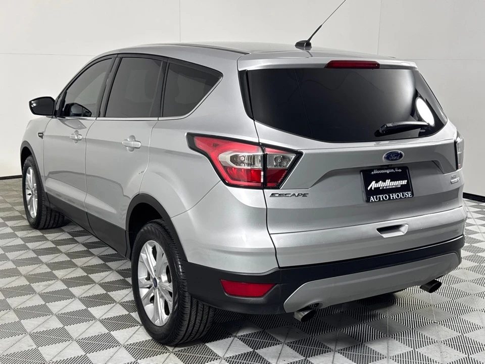 2017 Ford Escape - Image 7 of 12