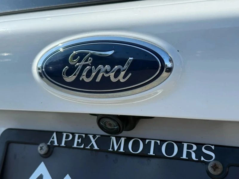 2017 Ford Escape - Image 8 of 12