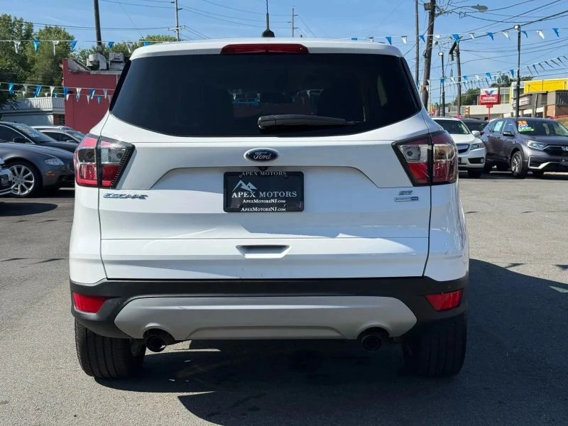2017 Ford Escape - Image 9 of 12