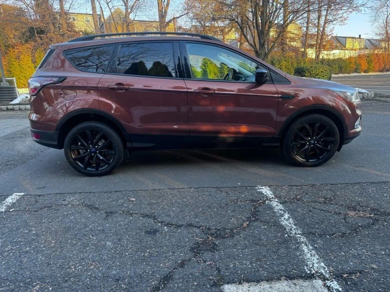 2017 Ford Escape - Image 9 of 12