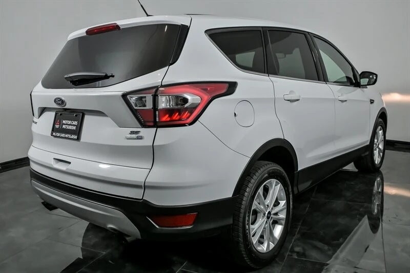 2017 Ford Escape - Image 10 of 21
