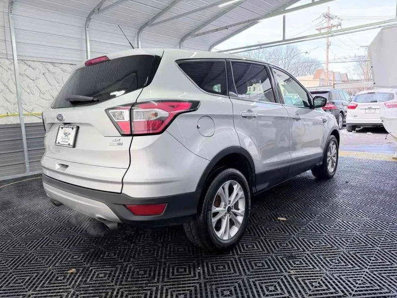 2017 Ford Escape - Image 7 of 12