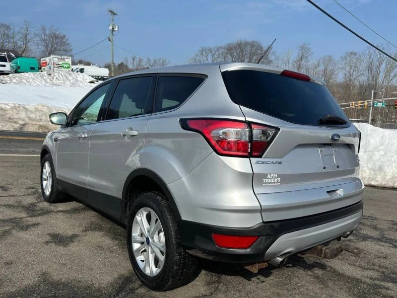 2017 Ford Escape - Image 8 of 12