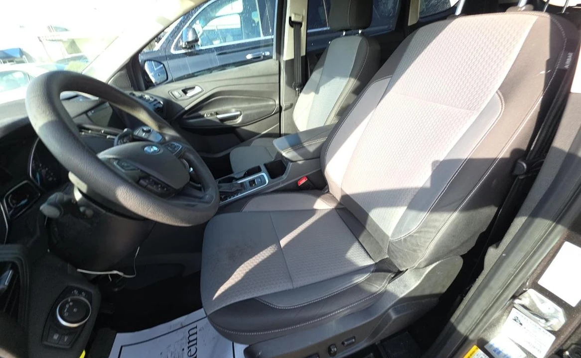 2017 Ford Escape - Image 7 of 14
