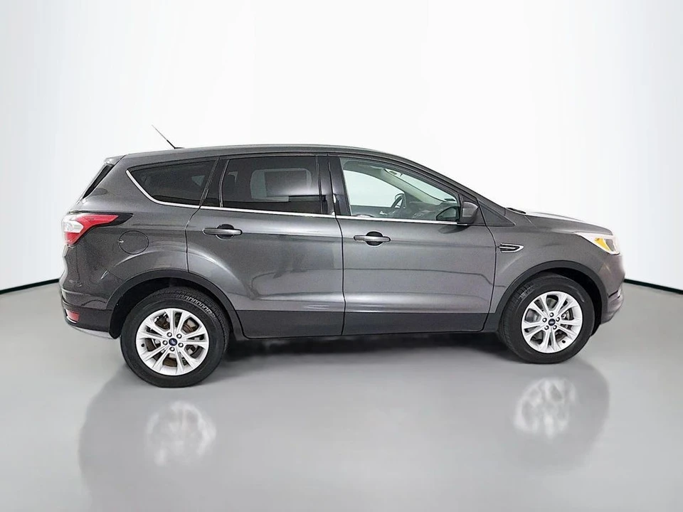 2017 Ford Escape - Image 8 of 12