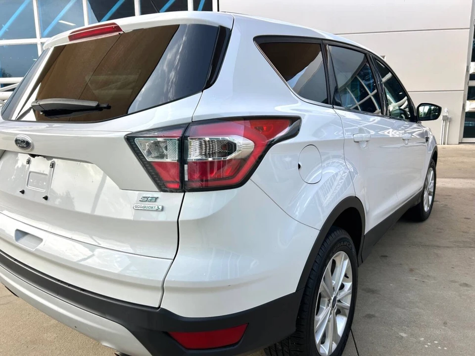 2017 Ford Escape - Image 15 of 21