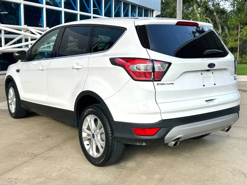 2017 Ford Escape - Image 8 of 21