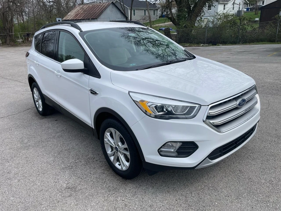 2017 Ford Escape - Image 3 of 21