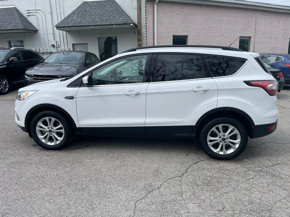 2017 Ford Escape - Image 10 of 21