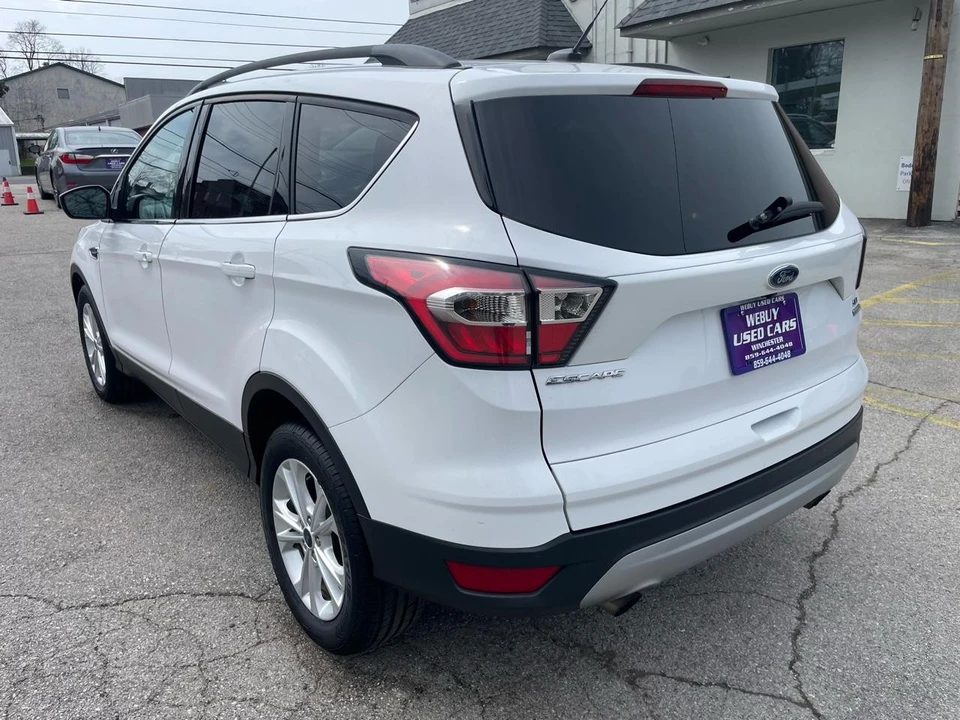 2017 Ford Escape - Image 9 of 21