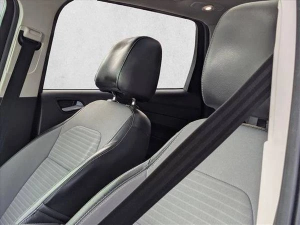 2017 Ford Escape - Image 16 of 21