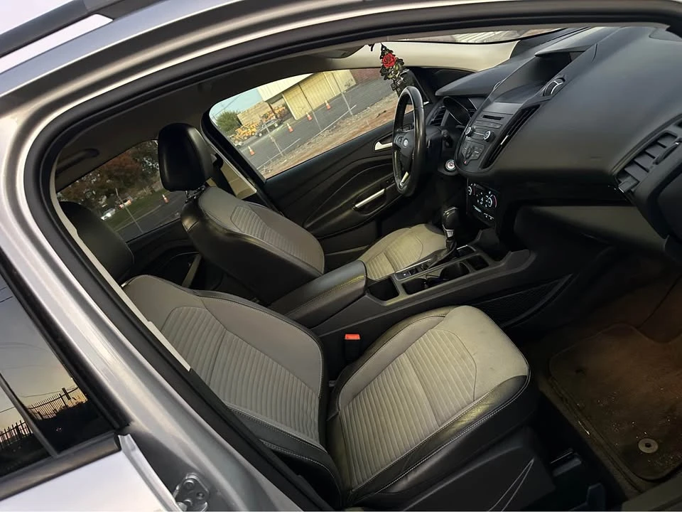 2017 Ford Escape - Image 6 of 12