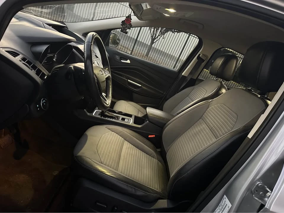2017 Ford Escape - Image 7 of 12