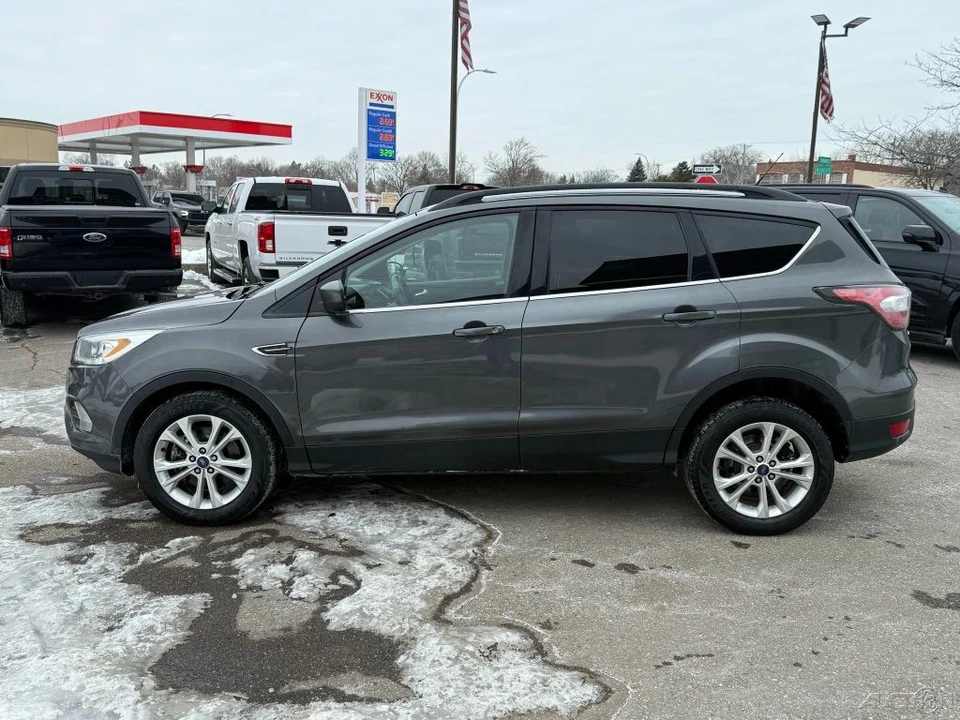 2017 Ford Escape - Image 8 of 12