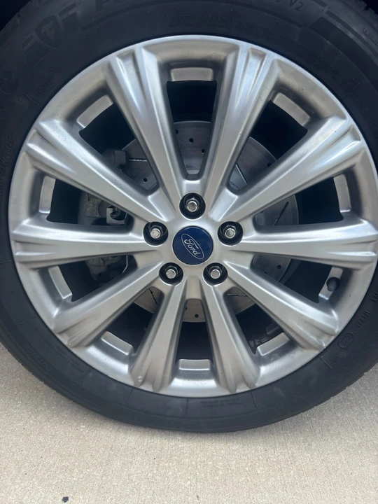 2017 Ford Escape - Image 4 of 10