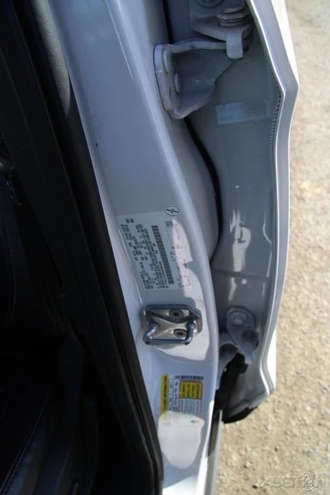 2017 Ford Escape - Image 11 of 21