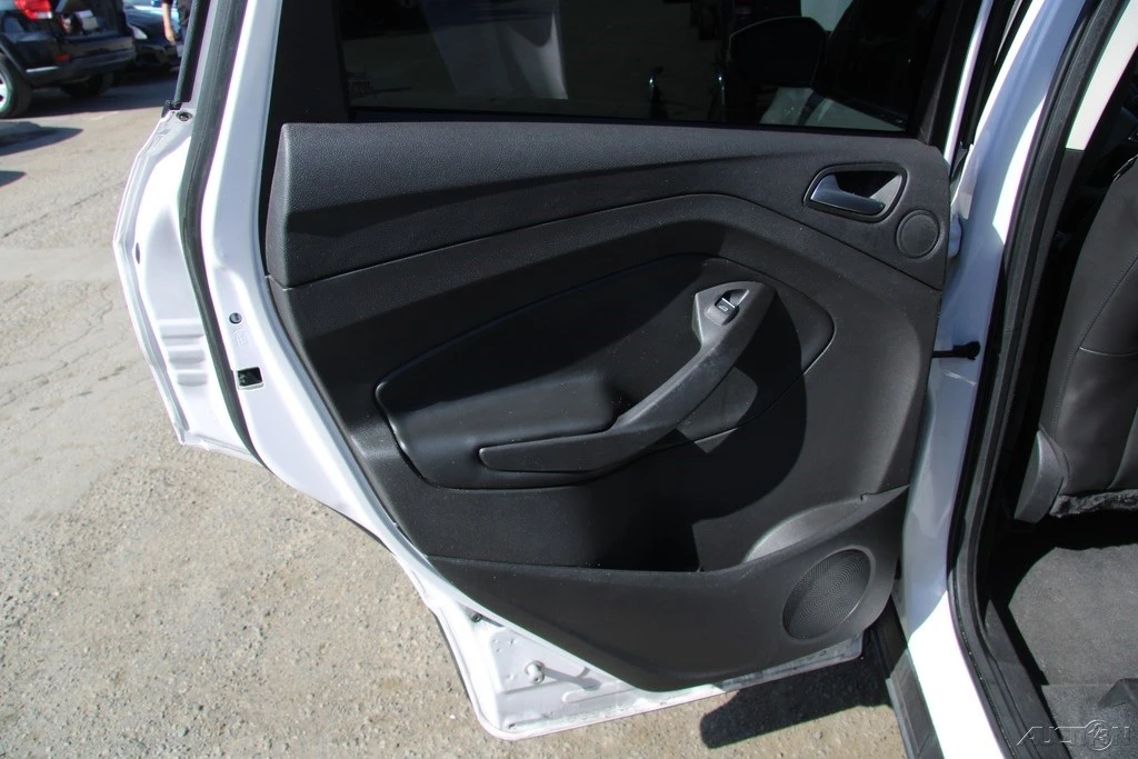 2017 Ford Escape - Image 19 of 21