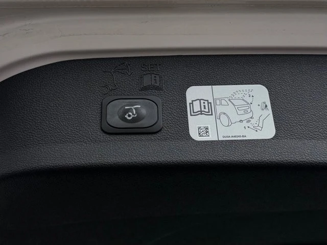 2017 Ford Escape - Image 11 of 21