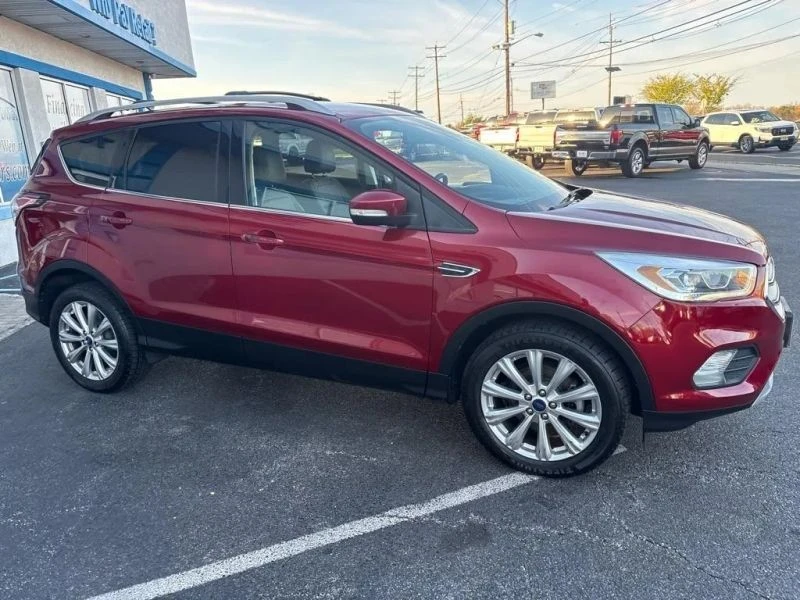 2017 Ford Escape - Image 10 of 12