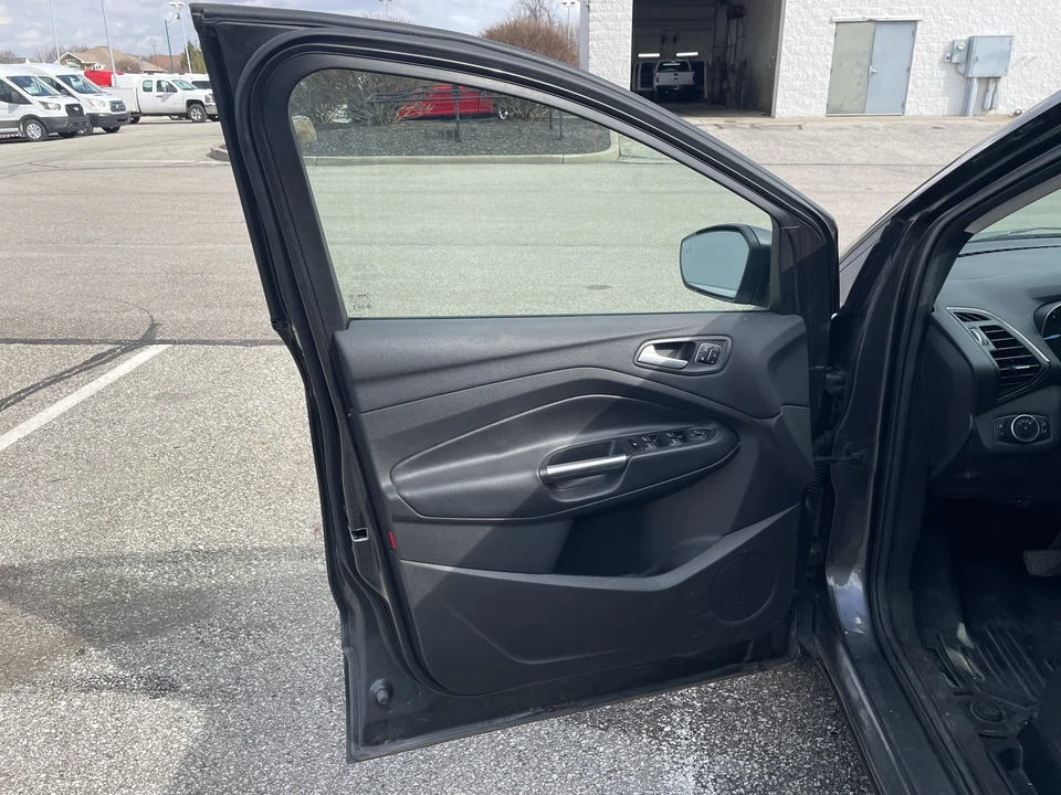 2017 Ford Escape - Image 18 of 21