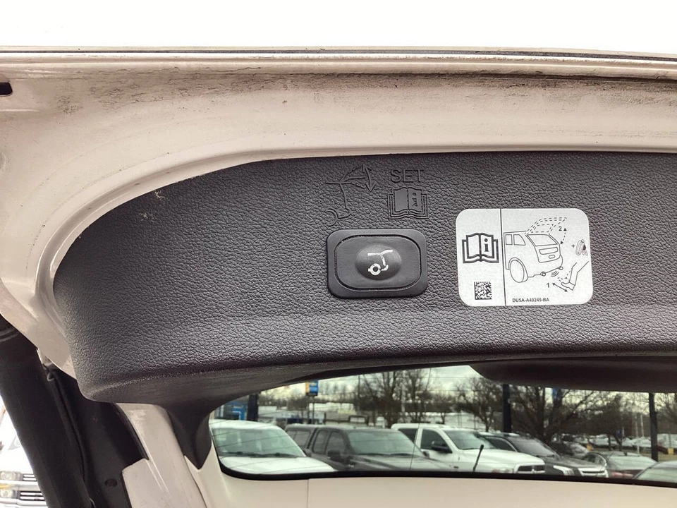 2017 Ford Escape - Image 16 of 21