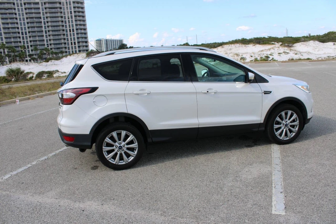 2017 Ford Escape - Image 19 of 21