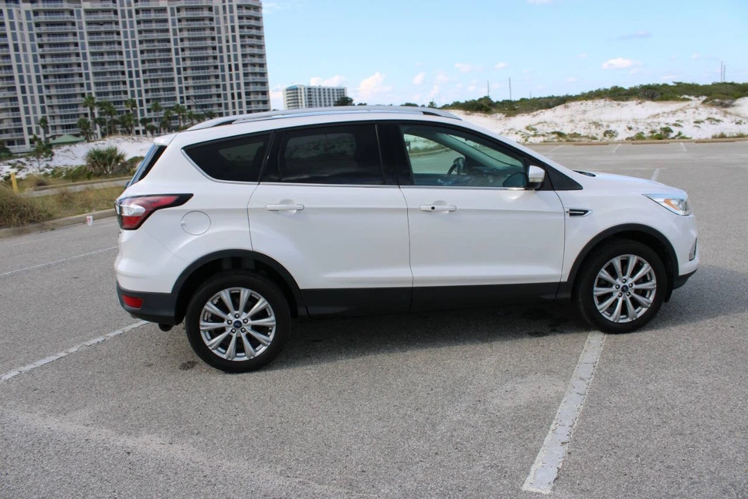 2017 Ford Escape - Image 20 of 21