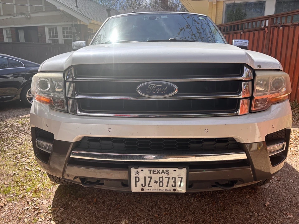 2017 Ford Expedition 3rd Gen - Image 5 of 14