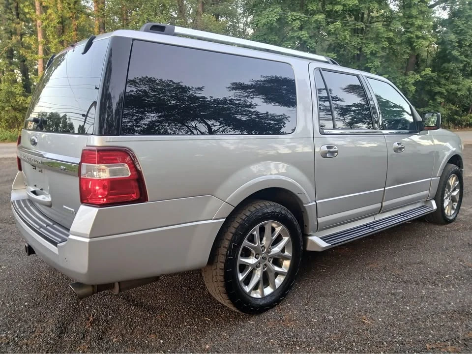2017 Ford Expedition 3rd Gen - Image 4 of 13