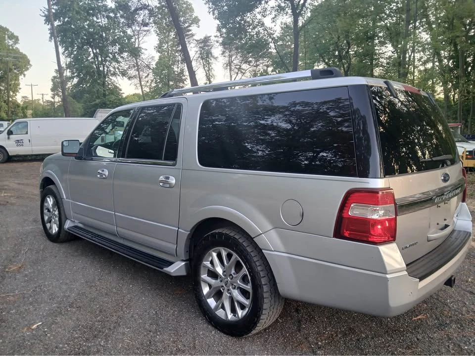 2017 Ford Expedition 3rd Gen - Image 6 of 13