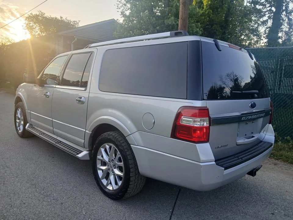 2017 Ford Expedition 3rd Gen - Image 7 of 13