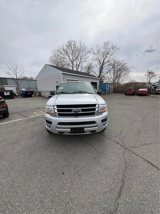 2017 Ford Expedition 3rd Gen - Image 6 of 17