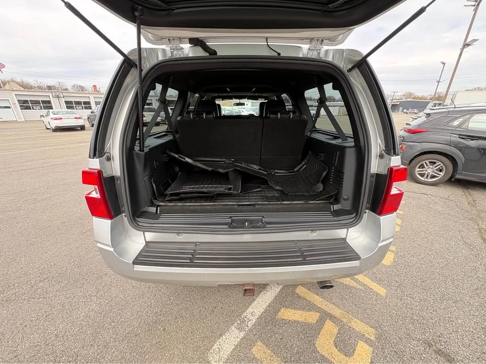 2017 Ford Expedition 3rd Gen - Image 13 of 17