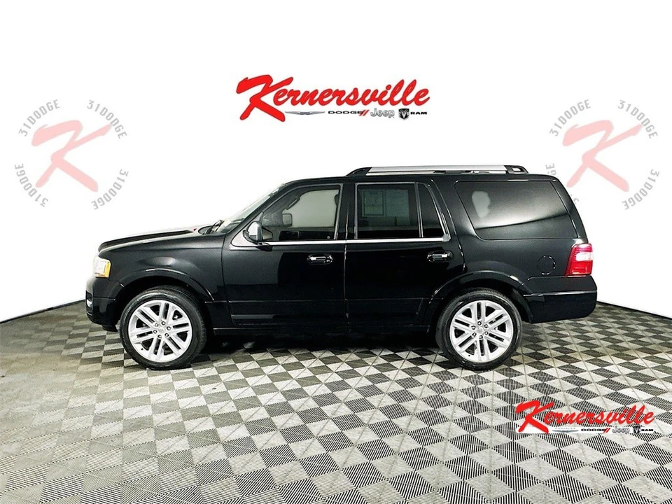 2017 Ford Expedition 3rd Gen - Image 4 of 12